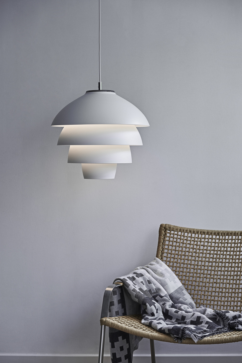 Valencia pendel D318 mattvit E27