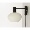 BELL vägglampa, svart/vit BELL vägglampa, svart/vit