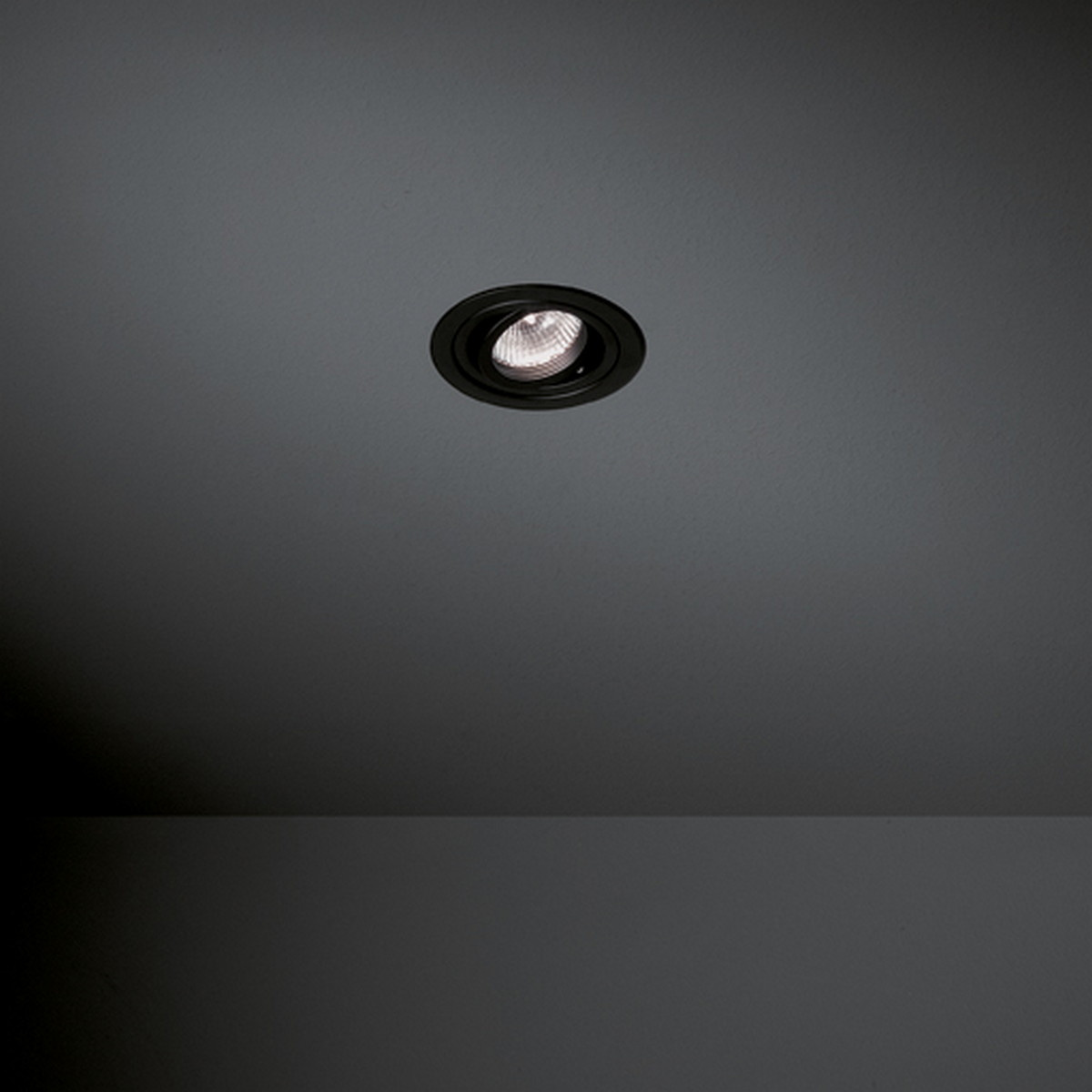 K 1 Recessed Adjustable 89 1x MR16 DE Black Matt