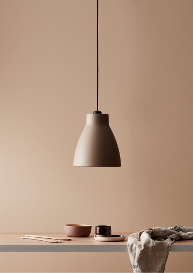 Gong pendel D250 sandstruktur/svartstruktur E27