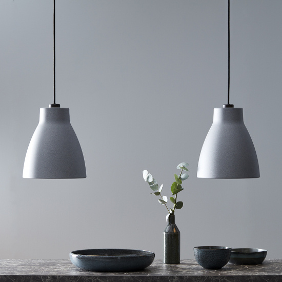 Gong pendel D250 betongstruktur/svartstruktur E27