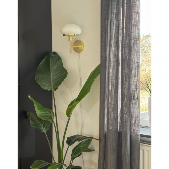 NEW AUGUST v�gglampa, matt m�ssing/vit