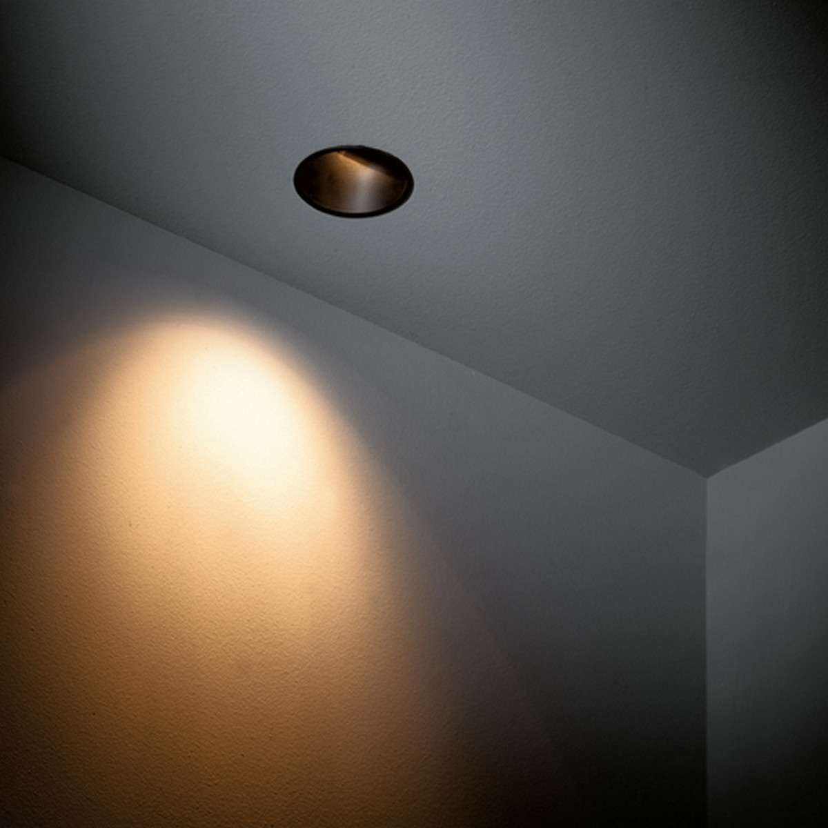 Lotis Round Asy Recessed 82 1x GU10 Black Matt