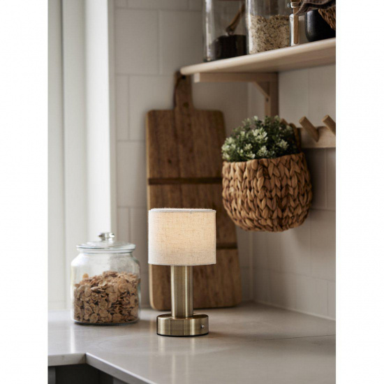 Tiara bordslampa, Laddbar antikm�ssing