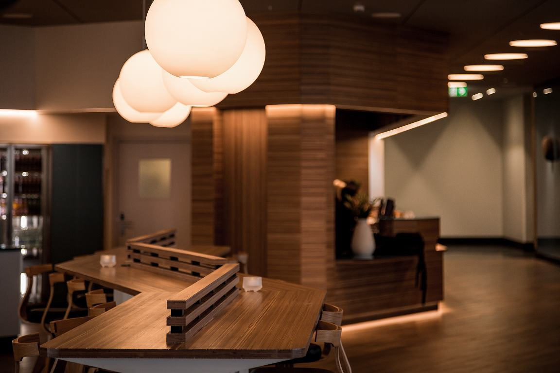 Capo pendel D250 svartstruktur/opalglas E27 