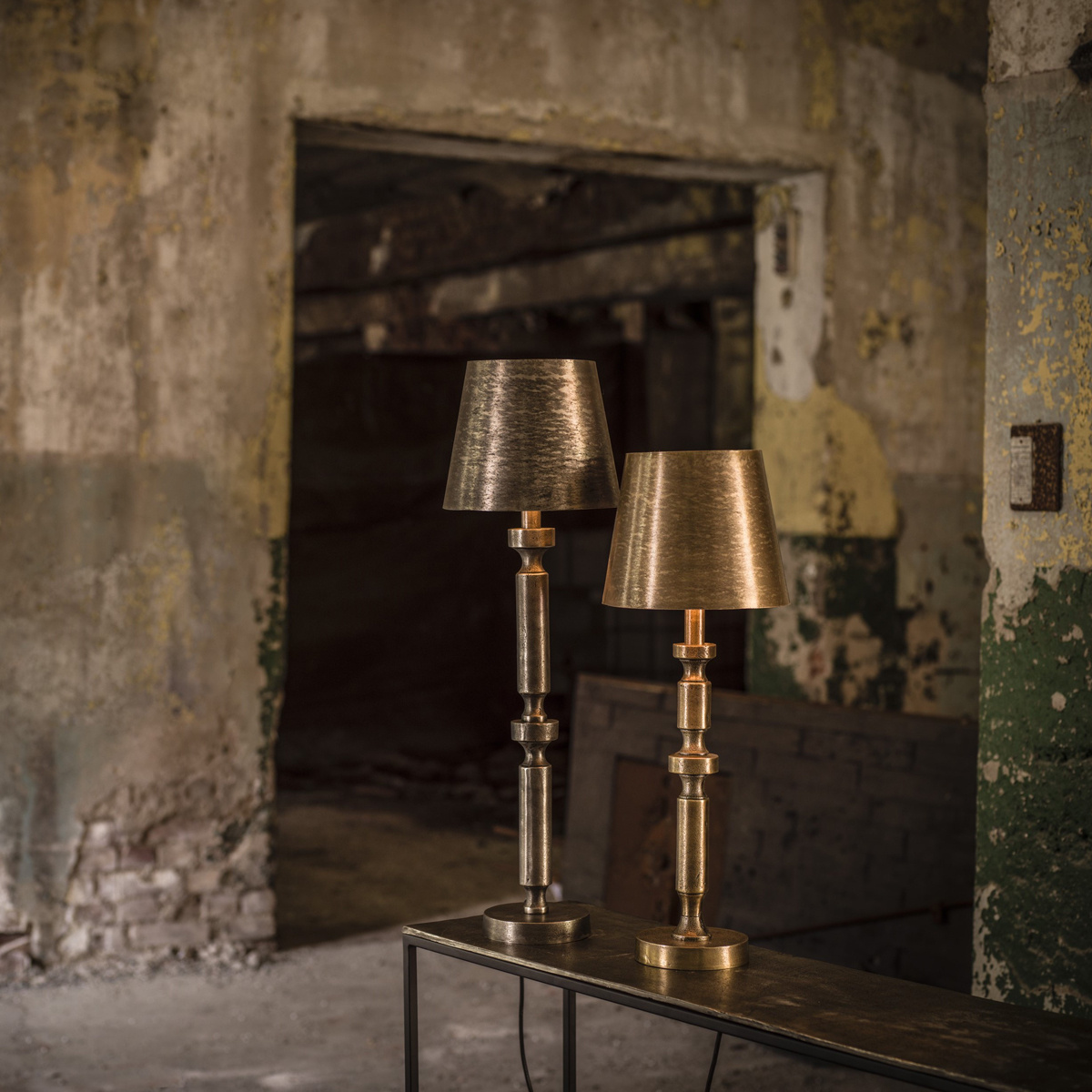 Balder Lampfot, R�silver 56cm