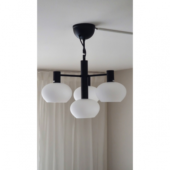 BELL taklampa 4:a, svart/vit