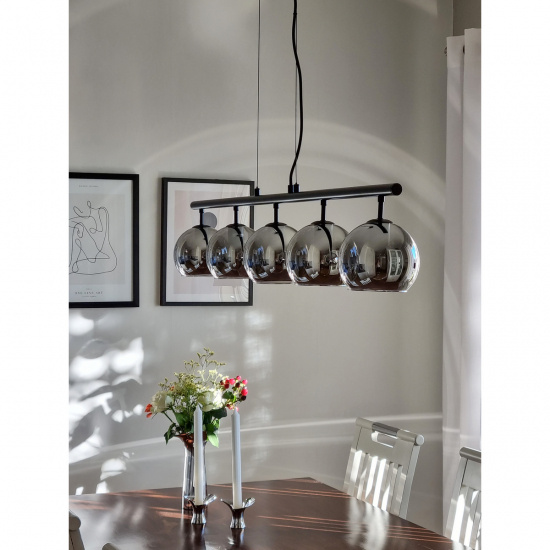 ATOM taklampa 5:a rak, svart/r�k