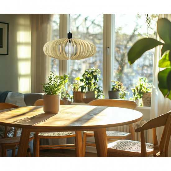 ARCOS Taklampa, Natur