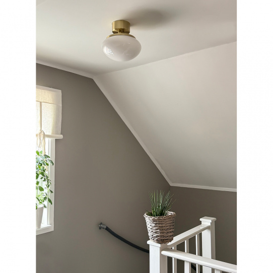 NEW AUGUST plafond, matt m�ssing/vit