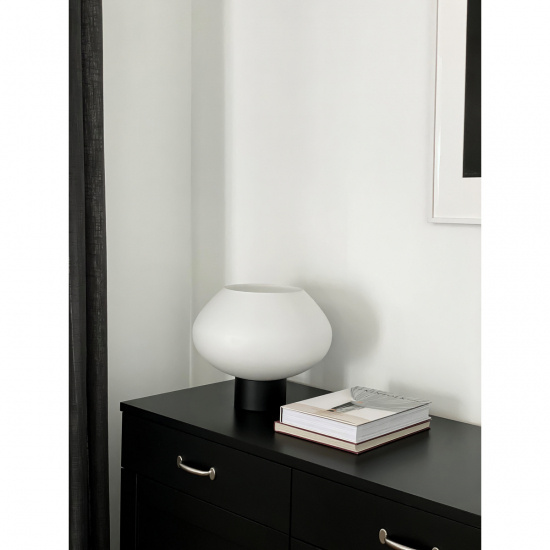 BELL bordlampa stor, svart/vit