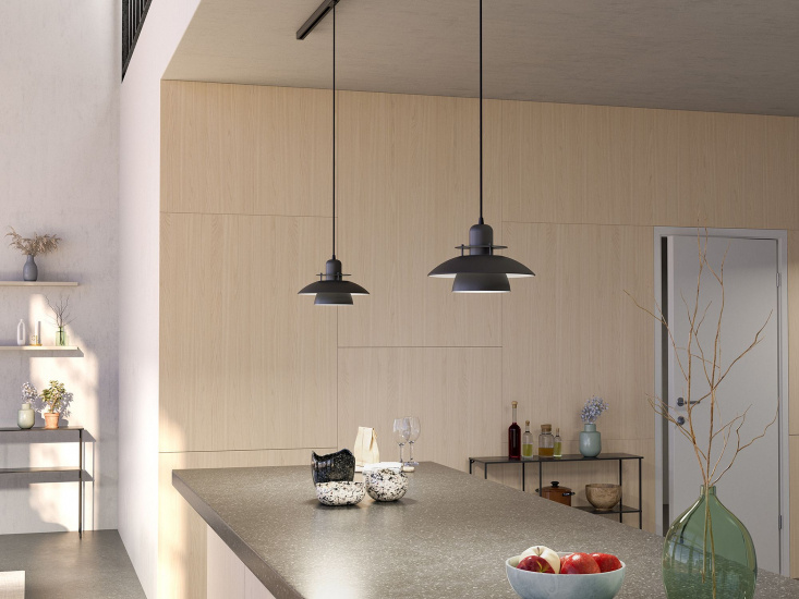 PRIMUS IV Pendant, Flat Black, 28cm