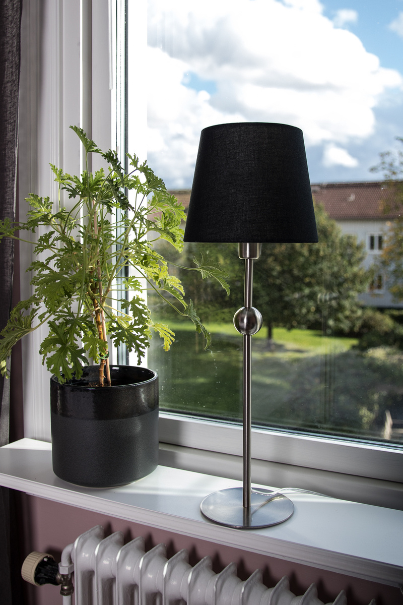 Bordslampfot Astrid Krom