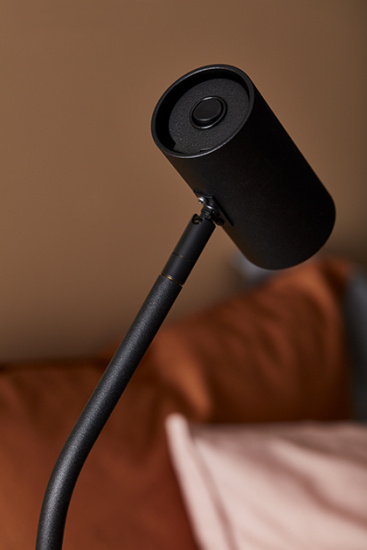 Tyson floor lamp black structure GU10