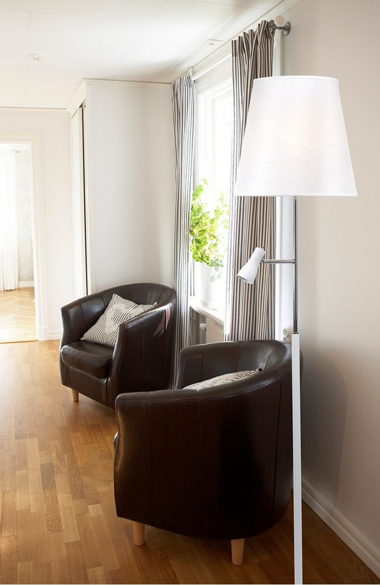 Costello golvlampa mattsvart E27