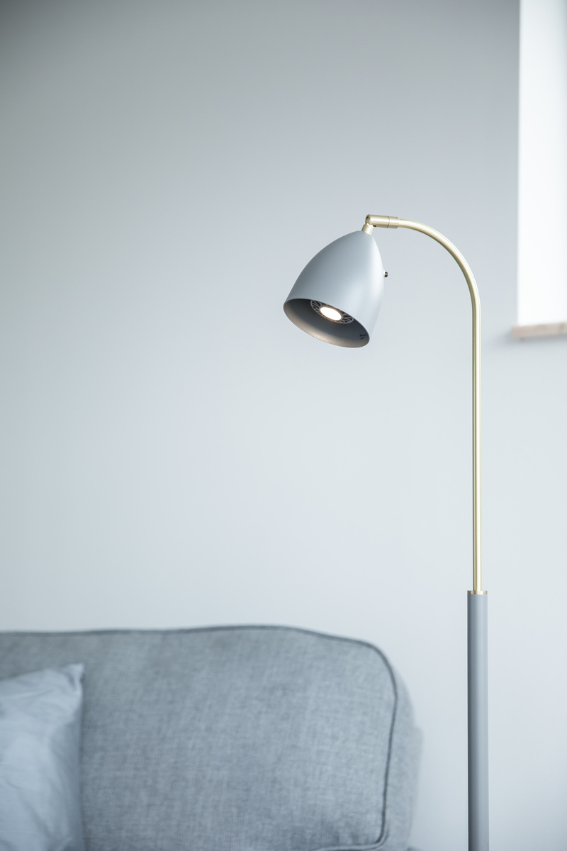 Deluxe floor lamp warm grey/brass MR16