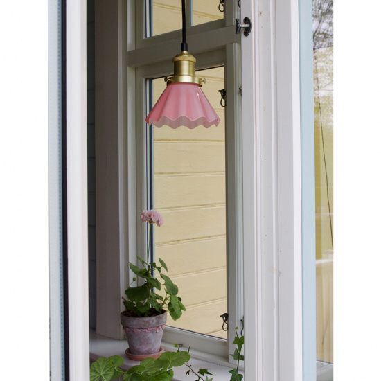 AUGUST F�nsterlampa - Rosa - Diam 15cm