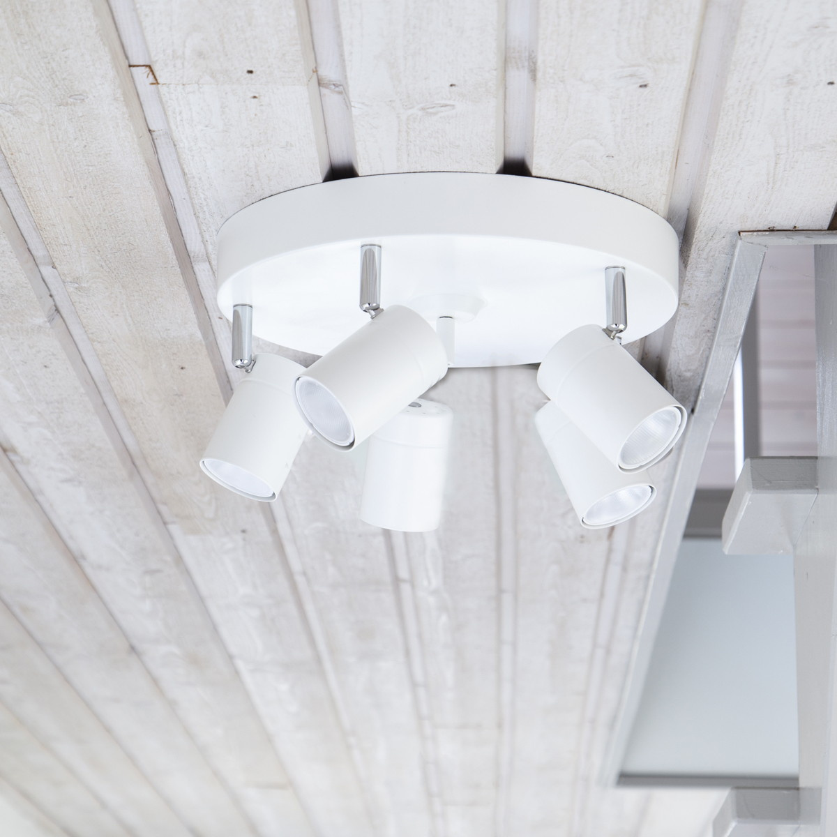 Correct takspot 5-l�g Vit matt