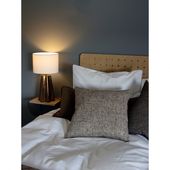 AIRA Bordlampa, Oil Brass, H�jd 50cm inkl sk�rm