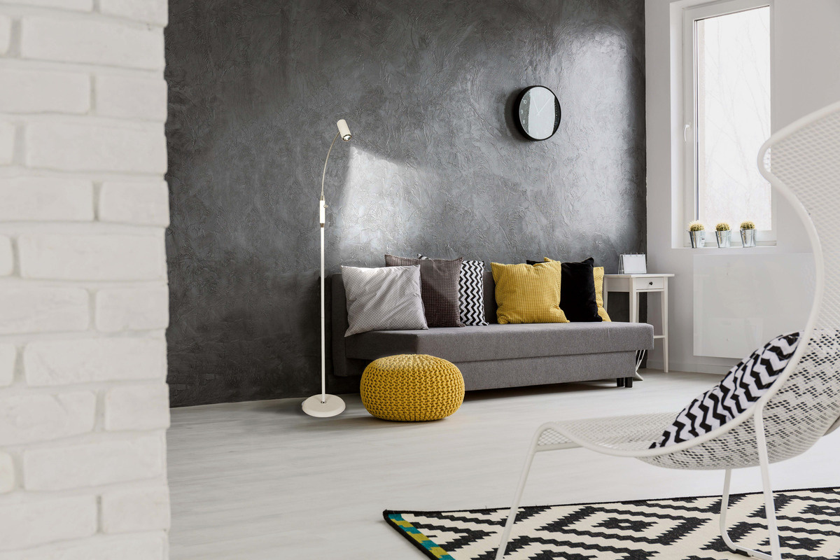 GUSTO golvlampa. vit/krom