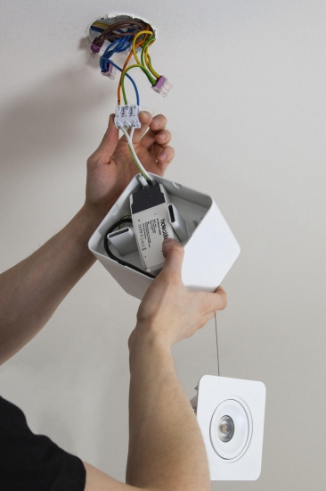 Level Multi Box I Vit 3000K