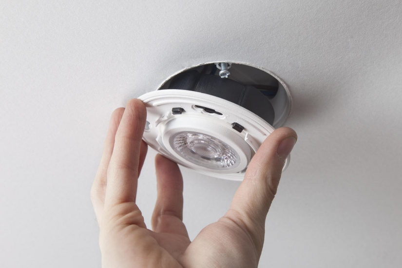 Comfort Smart ISO Vit 2700K