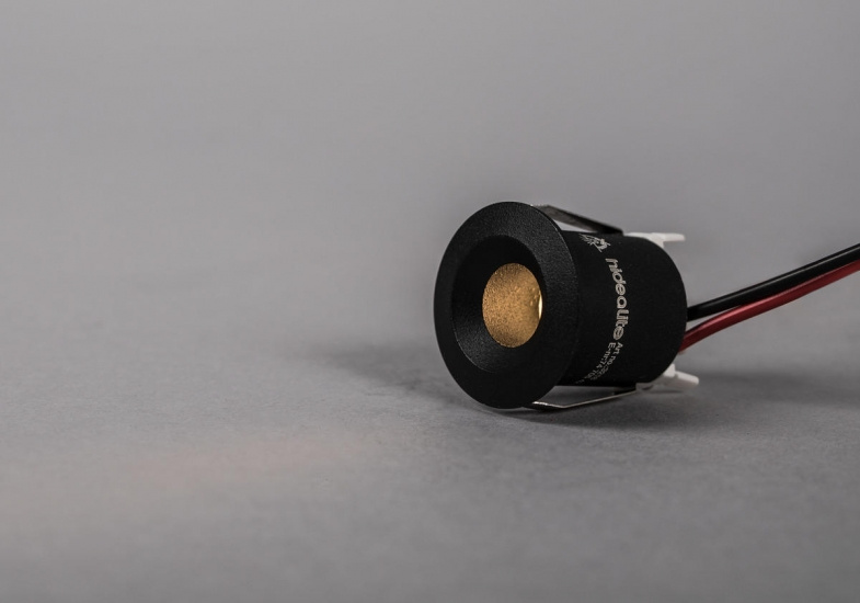 Core Smart 15� Svart 2700K