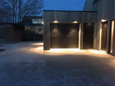 V�gg. HERON I svart LED