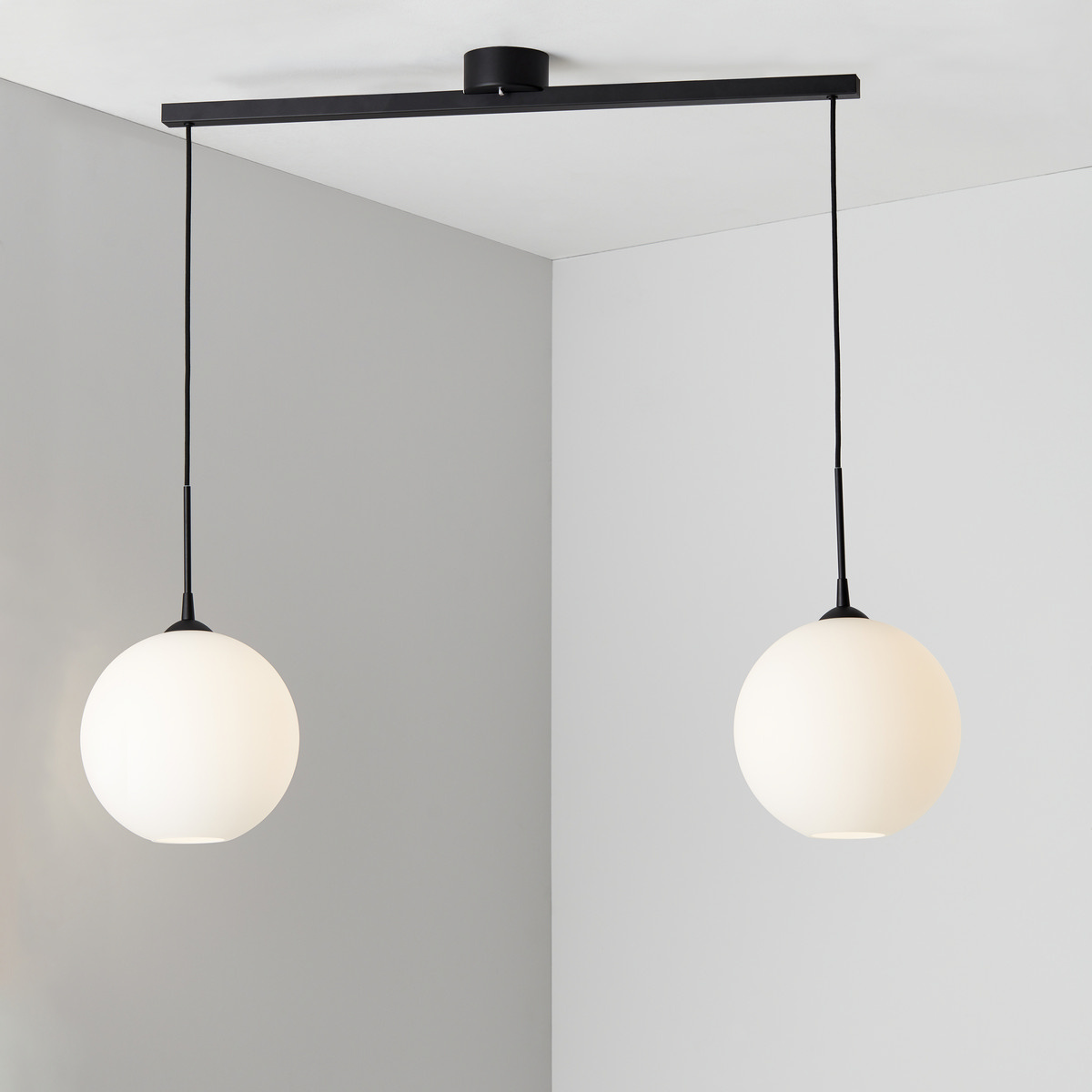 Pendelskena f�r 2 eller 3 pendlar svartstruktur