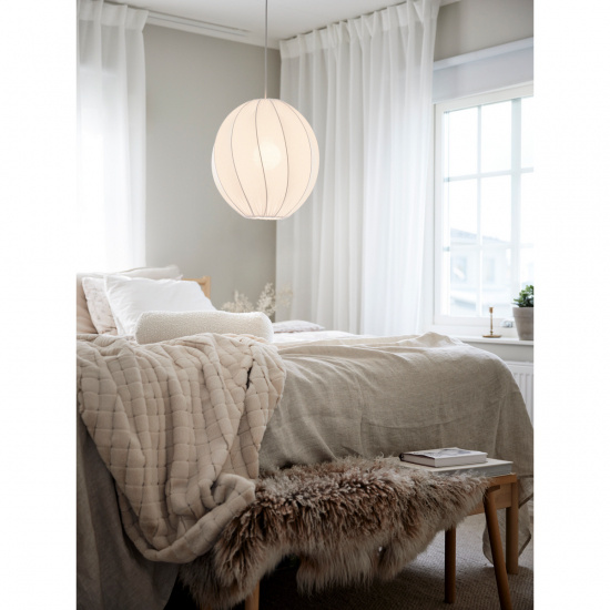 Olivia Taklampa, Twist vit 35cm